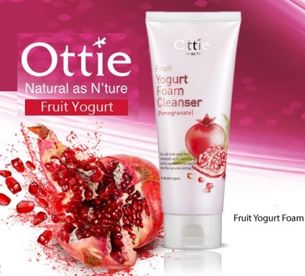 Fruits Yogurt Foam Cleanser Pomegranate [Ottie]