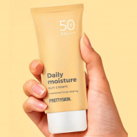 Daily Moisture Sun Cream SPF50+ PA++++ [Prettyskin]