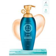 Daeng Gi Meo Ri Glamo Volume Shampoo [Doori Cosmetics]