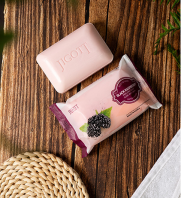 Black Raspberry Peeling Soap [Jigott]