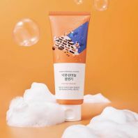 Soybean Panthenol Cleanser [Round Lab]