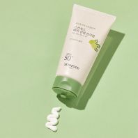 Berry Soothing Sun Cream SPF50/PA++++ [SKINFOOD]